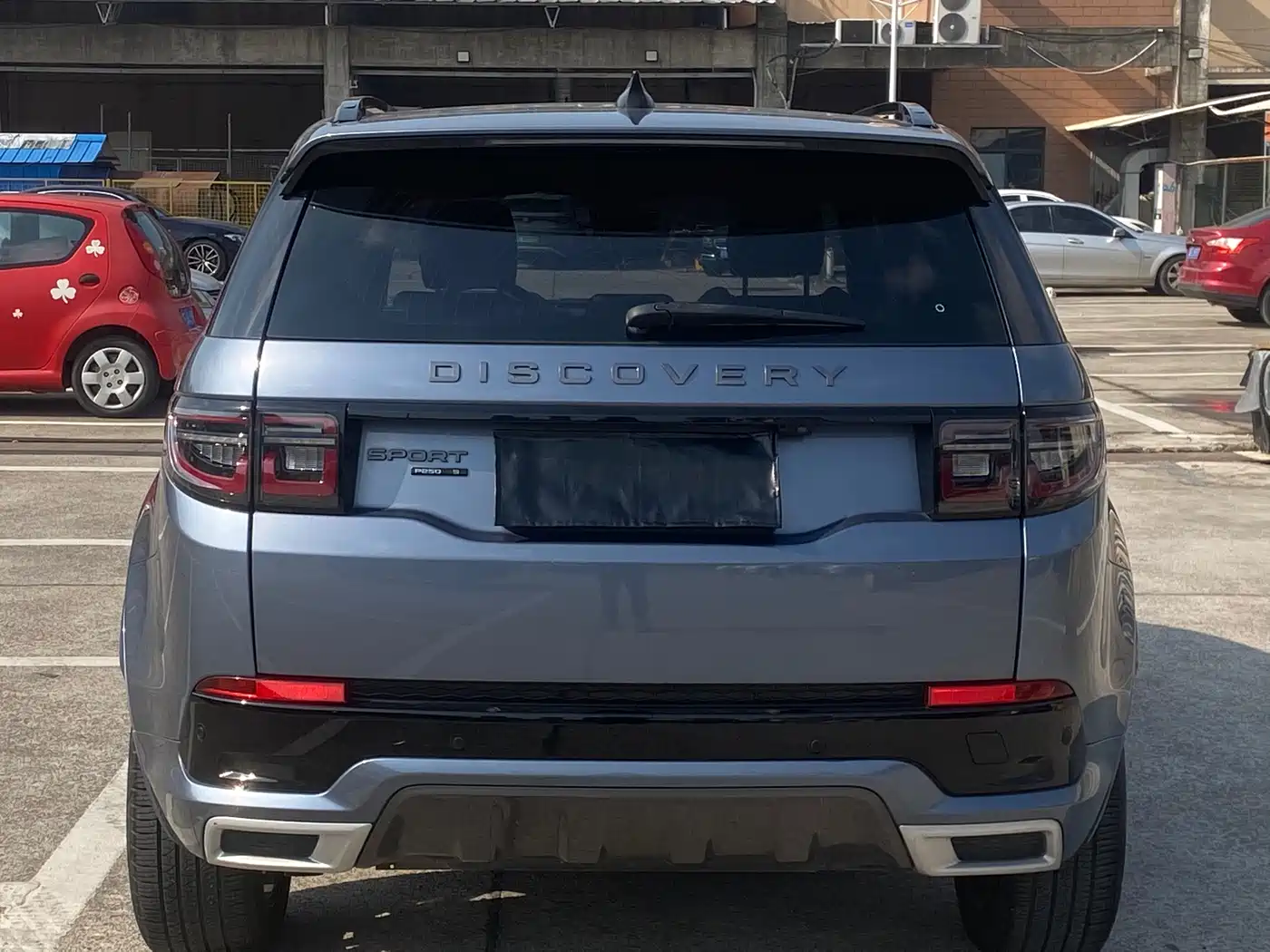 Land Rover Discovery Sport 2020 249PS R-Dynamic Performance фото 6