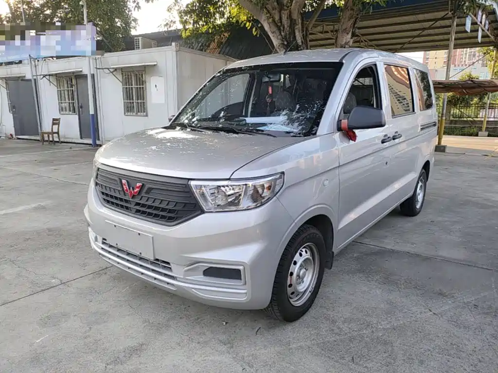 Фото 1 - Wuling Motors Wuling Hongguang V