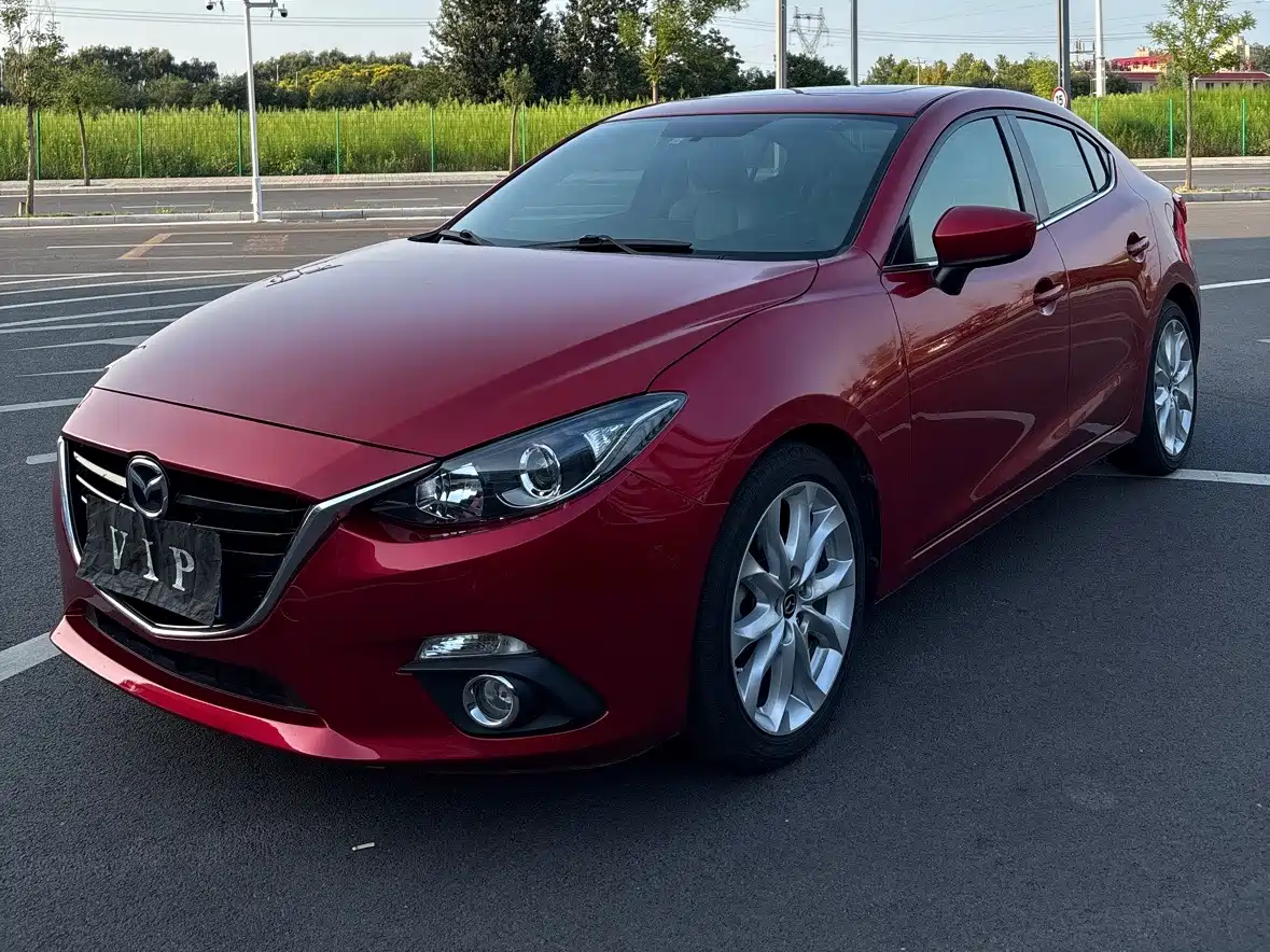 صورة 1 - Mazda Mazda 3
