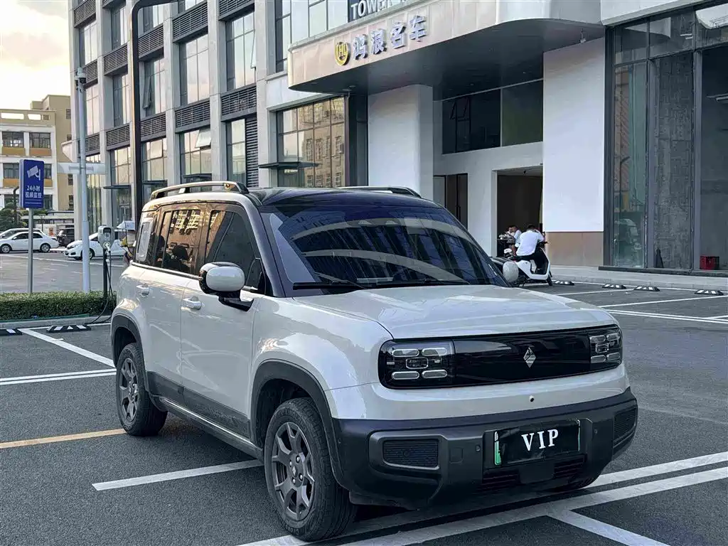 Baojun Yueye Plus 2025 2025 Model Premium 5-Seat
