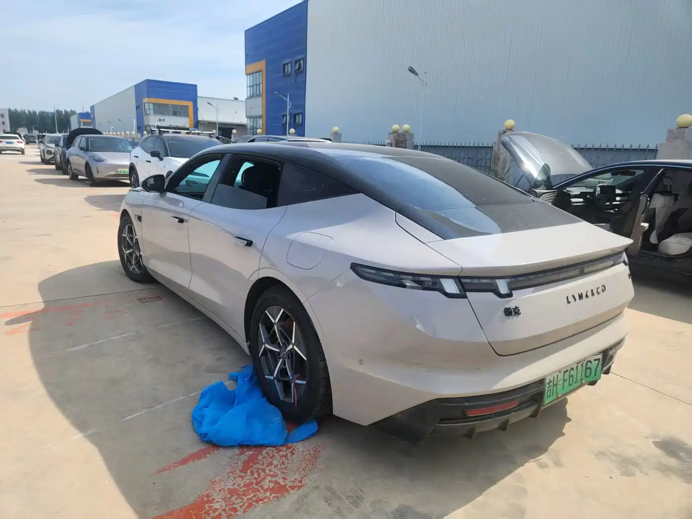 Lynk & Co 10 EM-P 2026 2025 Facelift 240 AWD Ultra