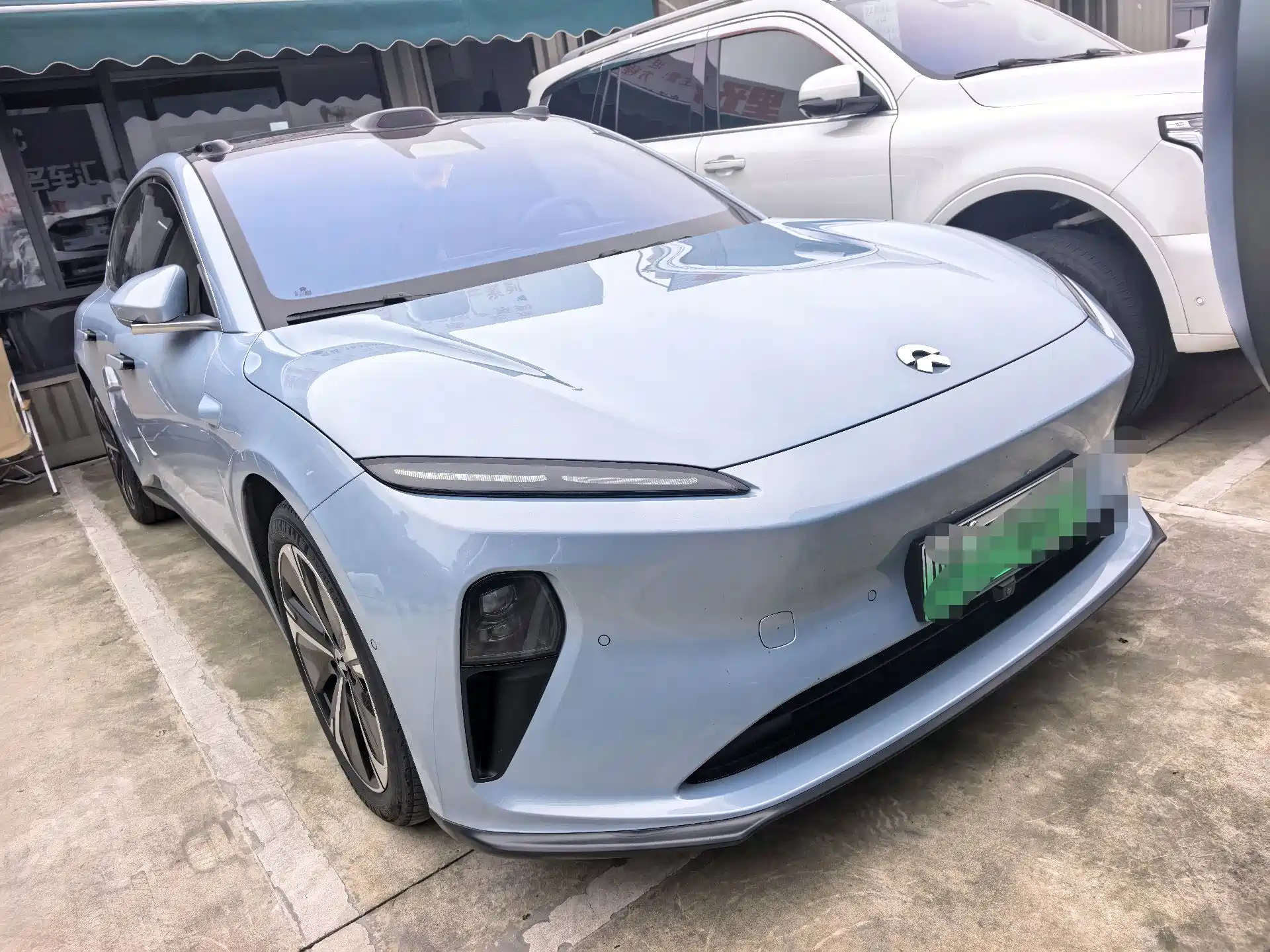Фото 2 - NIO ET5T