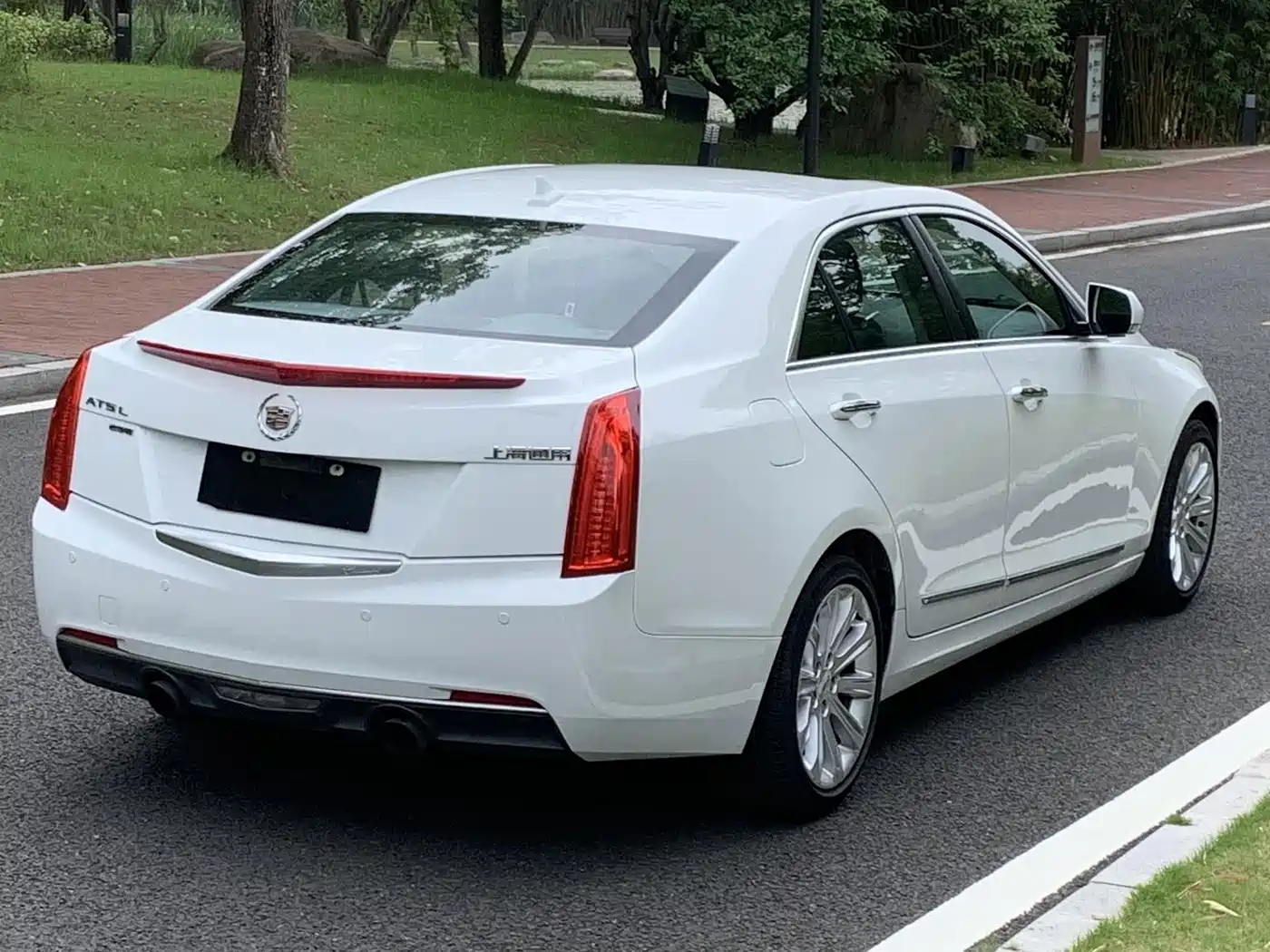 Фото 23 - Cadillac ATS-L