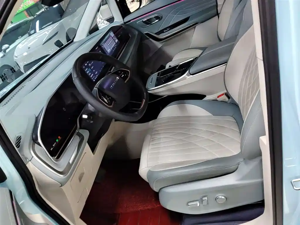SAIC Maxus Dajia 9 2022 Long Range Forest 7-Seater фото 15