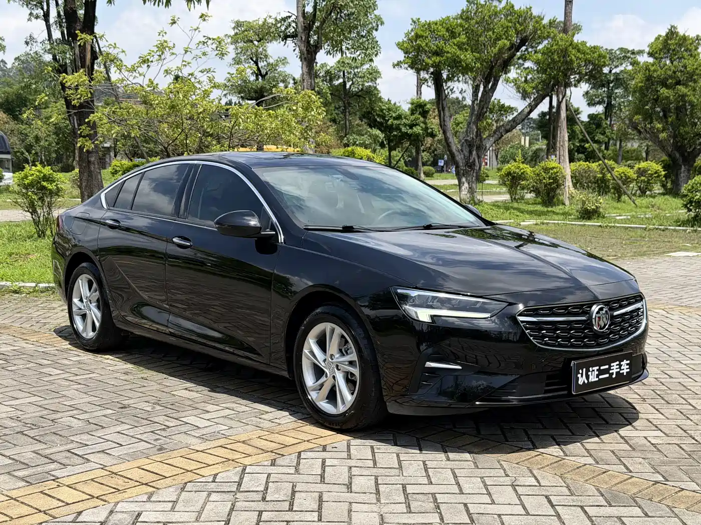 BUICK REGAL