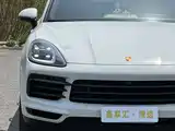 Photo 5 - Porsche Cayenne