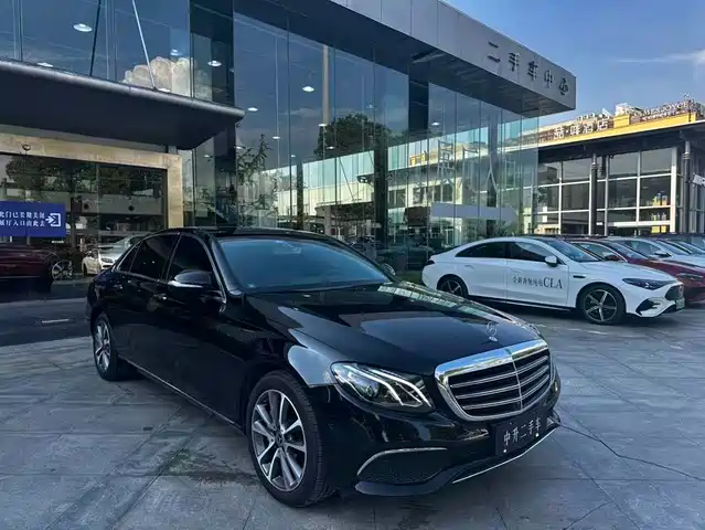 Mercedes-Benz E-Class 2019 Facelift E 300 L Fashion — фото 3