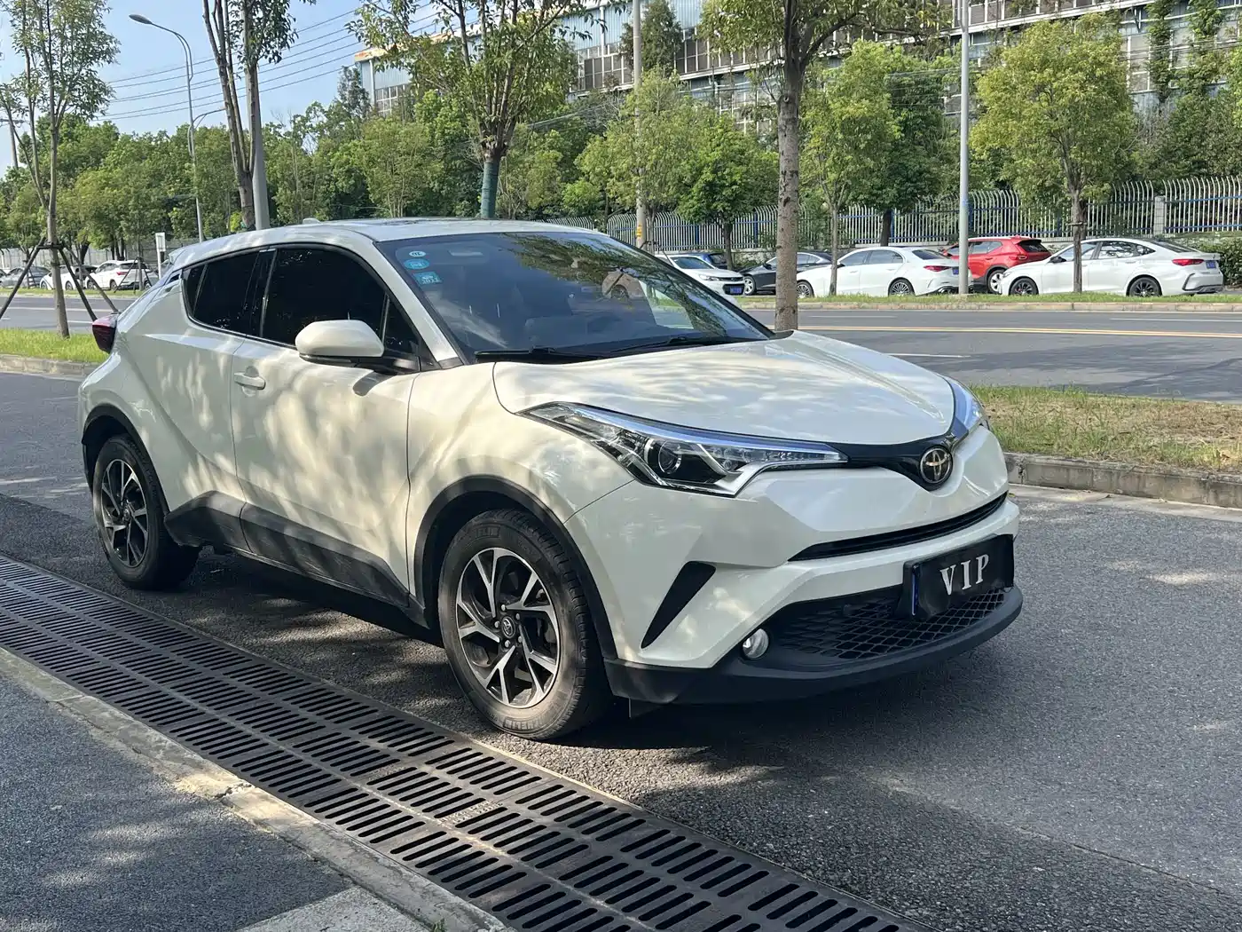 Toyota C-HR 2020 2020 Model 2.0L Leading