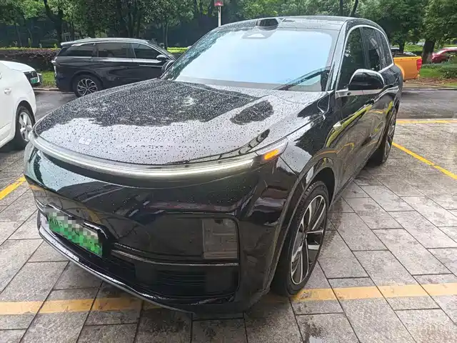 Li Auto Li L8 2023 Pro