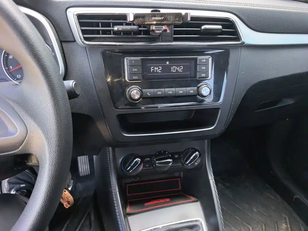 Фото 9 - MG ZS
