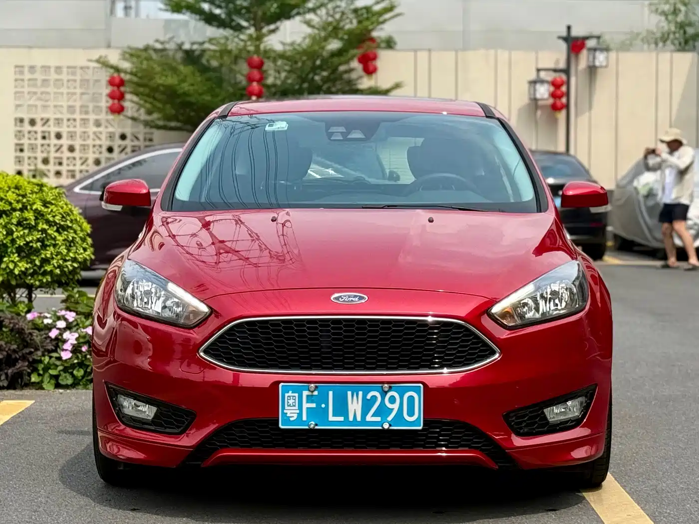 Photo 2 - Ford Focus
