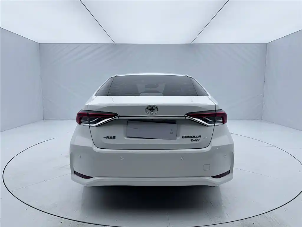 Toyota Corolla 2021 1.2T S-CVT Elite PLUS Edition фото 6