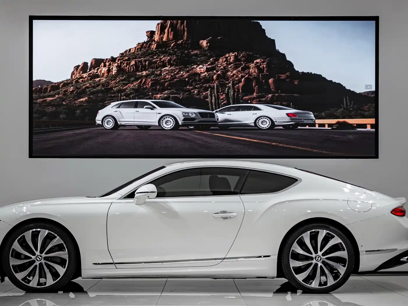 Bentley Continental Plug-in Hybrid 2026 2026 GT Base Model