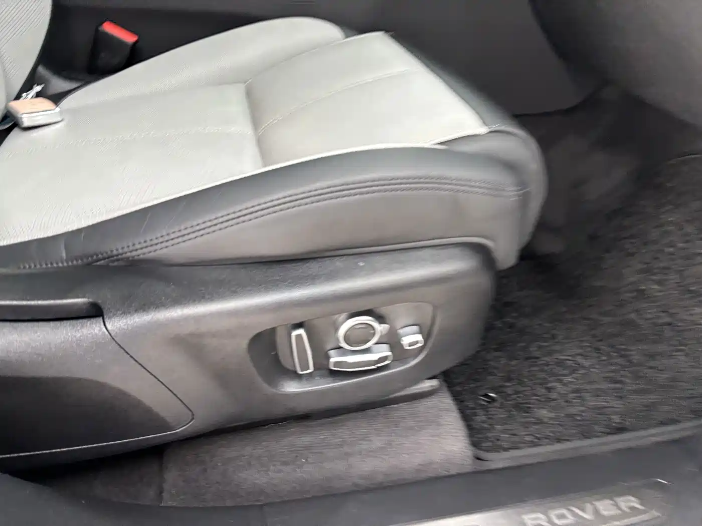 Land Rover Range Rover Velar 2024 2024 Dynamic HSE
