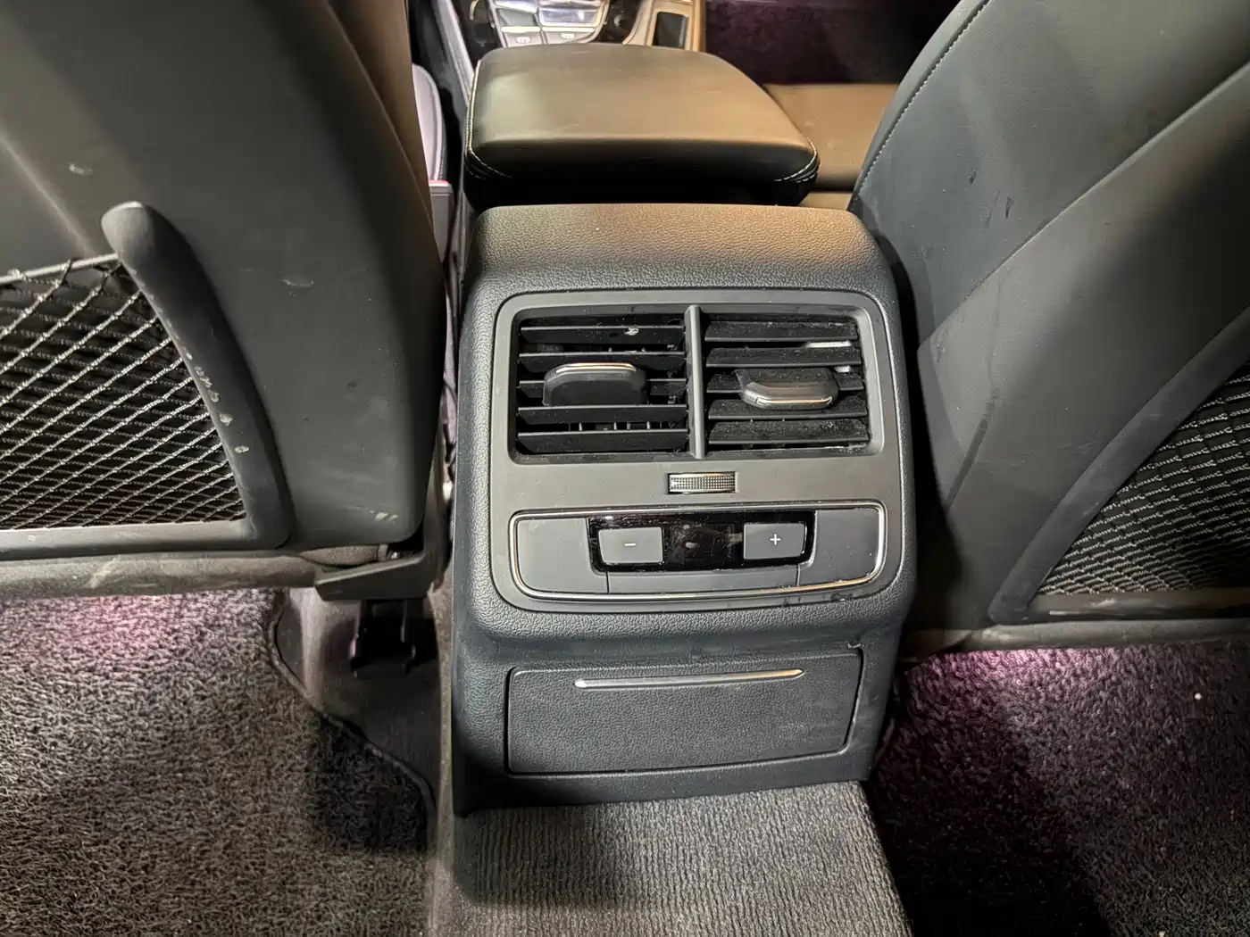 Audi A4L 2024 40 TFSI Luxury Dynamic фото 10