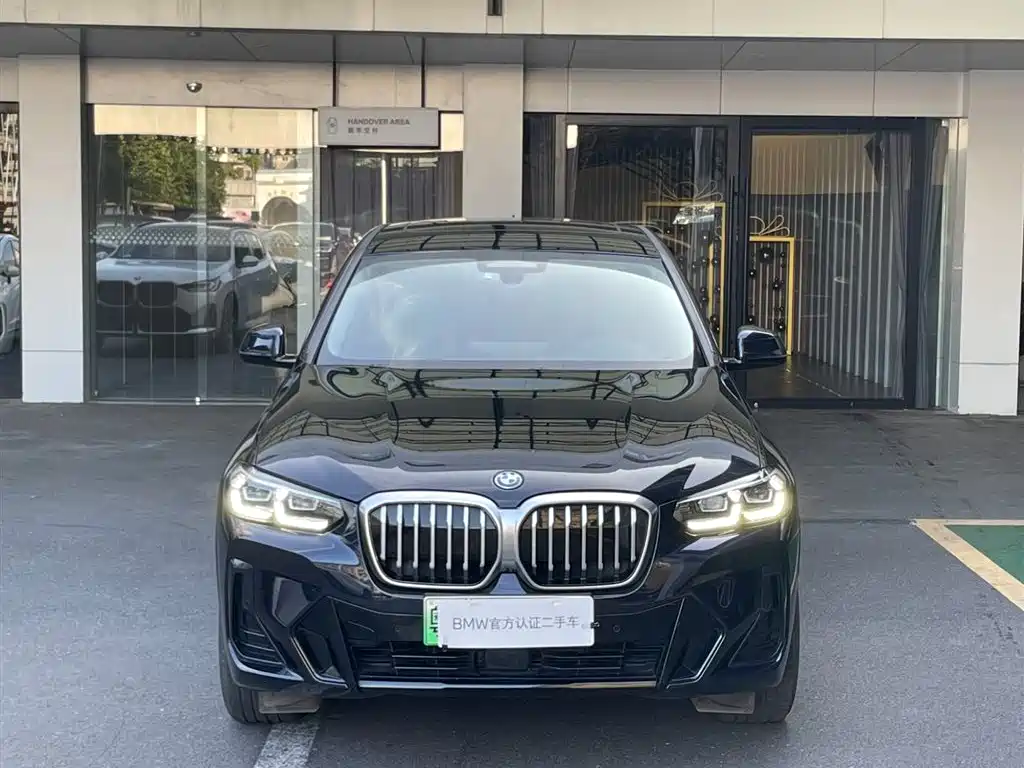 BMW iX3 2023 Leading Type фото 2