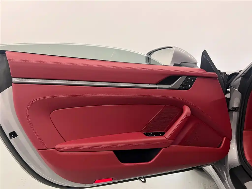 Porsche 911 2023 Carrera 3.0T фото 10