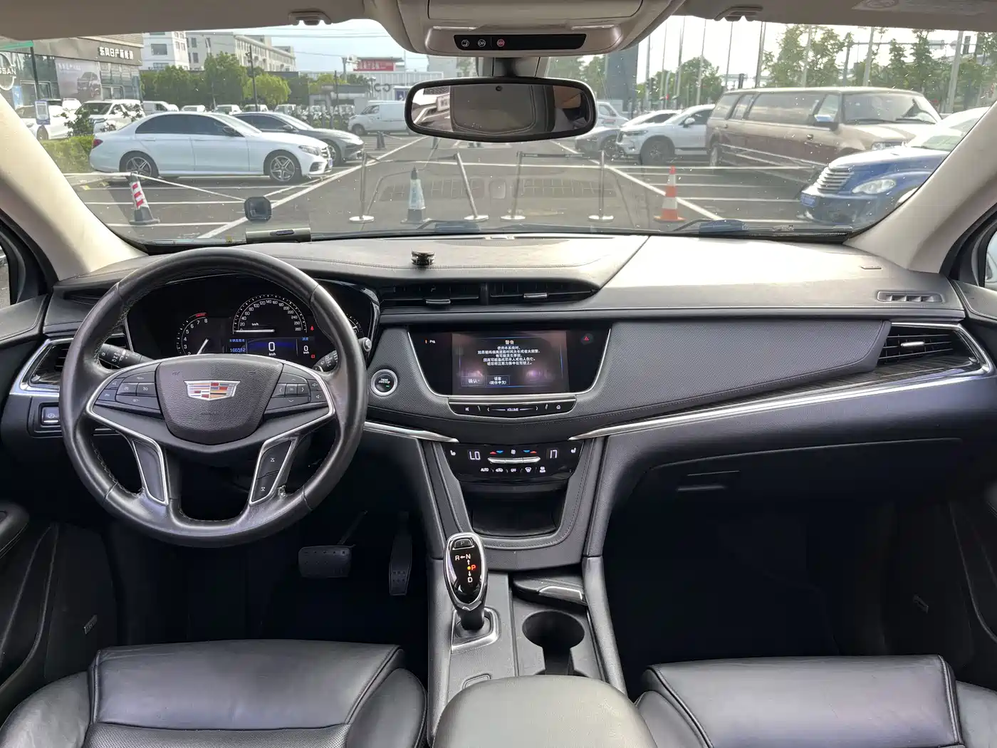 Cadillac XT5 2016 25T Luxury Model фото 4