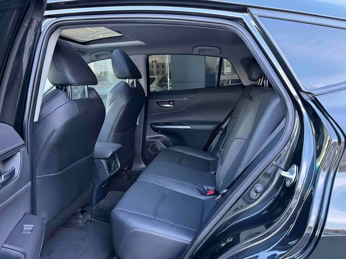 Toyota Venza 2023 2023 2.0L CVT FWD Luxury