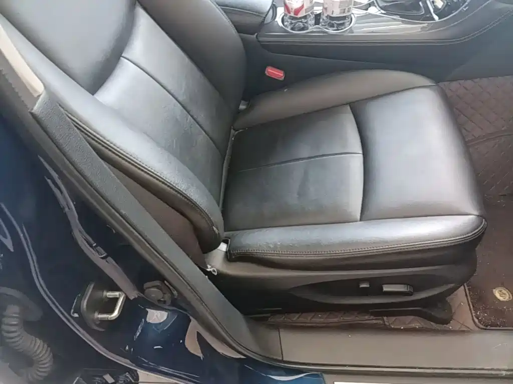 Фото 25 - Infiniti Q50L