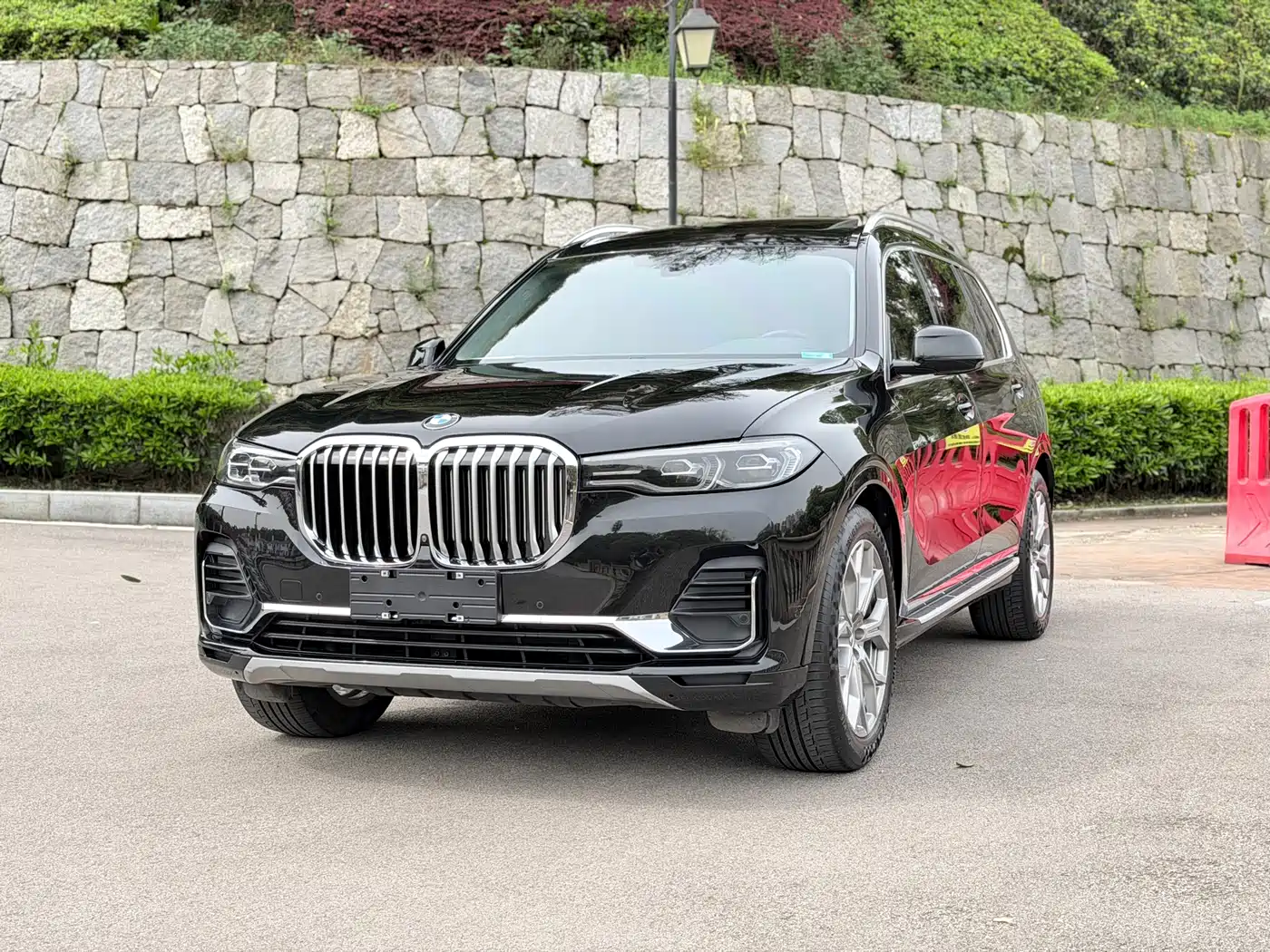 BMW X7 2021 xDrive40i Leading Luxury Package
