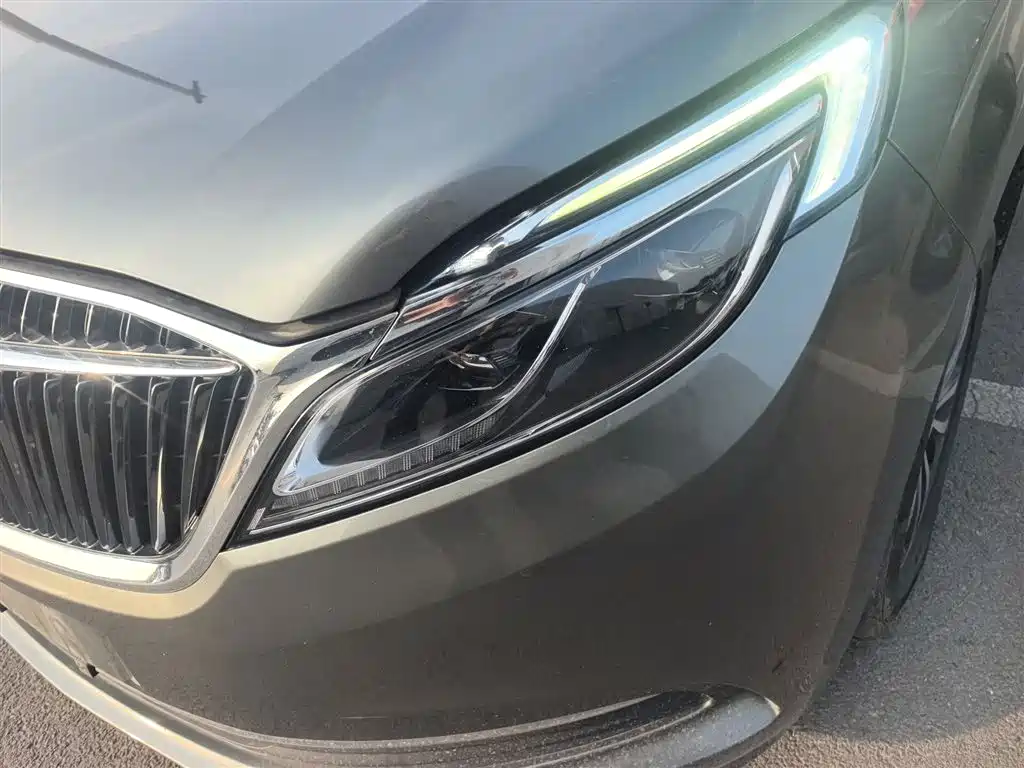 Buick GL8 2018 ES 28T Luxury Type China VI фото 24