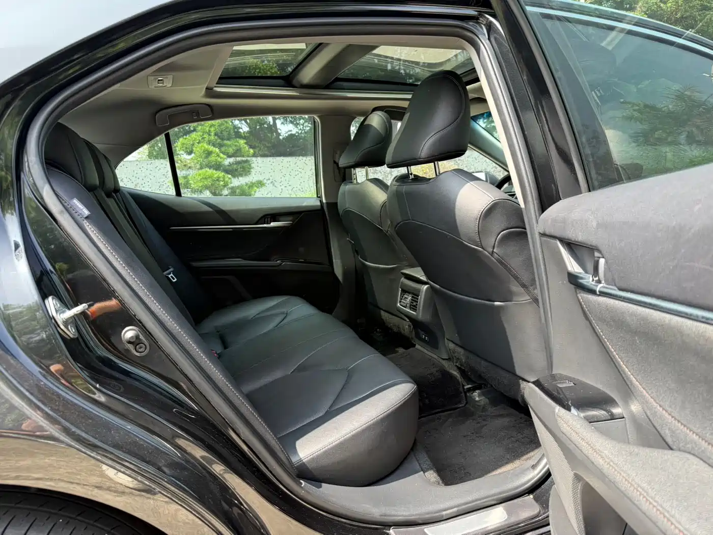 Toyota Camry 2021 2.5G Luxury Edition фото 23