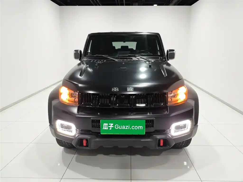BAIC ORV Beijing Offroad BJ40 2024 2.0D Blade Hero Glory Edition фото 3
