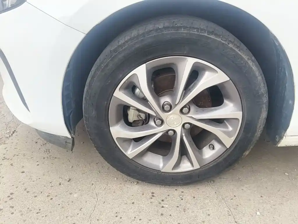 Buick Verano 2024 2023 Pro Leisure Edition