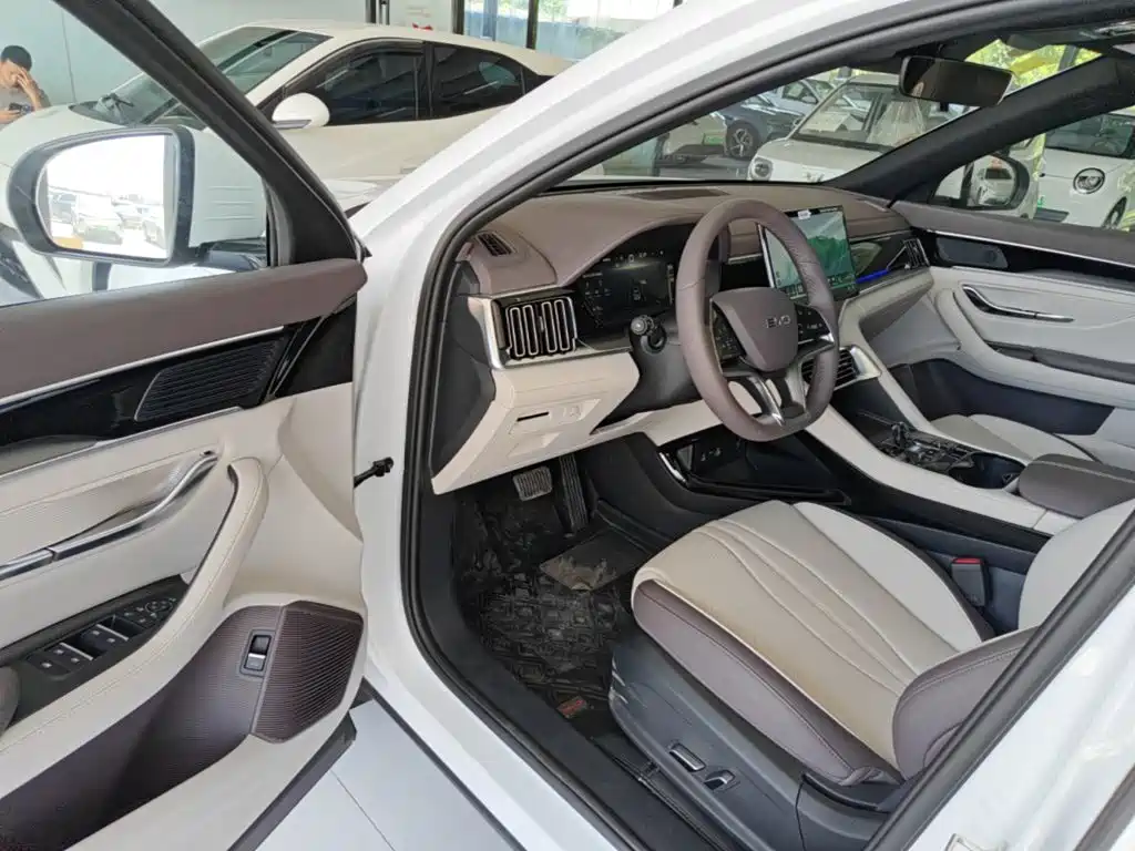 BYD Song PLUS PHEV 2026 2025 DM-i 112KM Honor