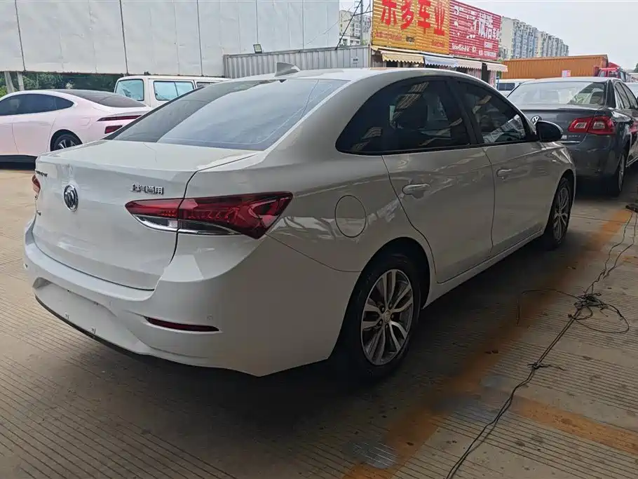 Buick Excelle 2019 18T Automatic Connected Elite (China V) фото 3