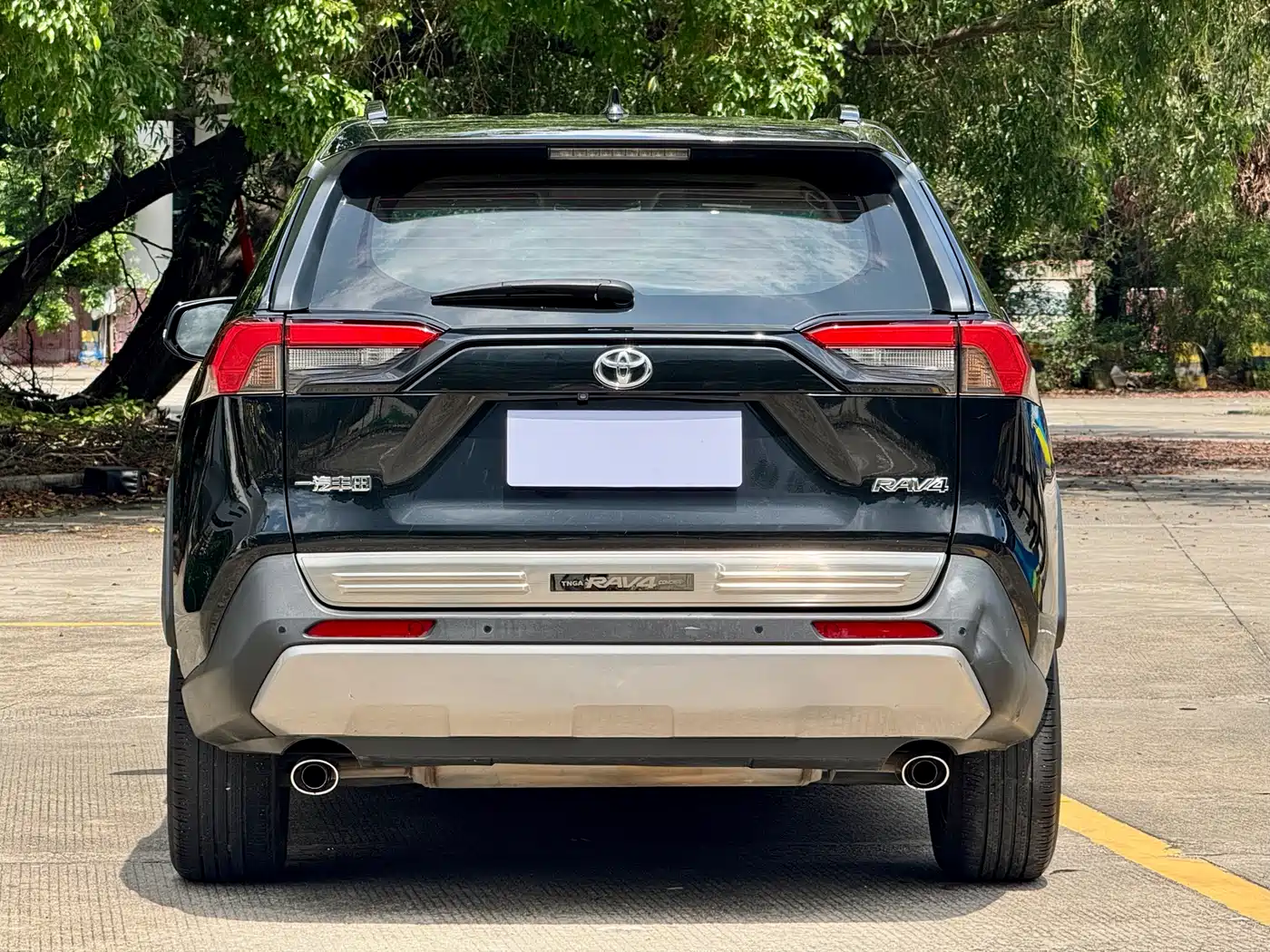 Toyota RAV4 Rongfang 2022 2.0L CVT 2WD Trend Edition фото 17