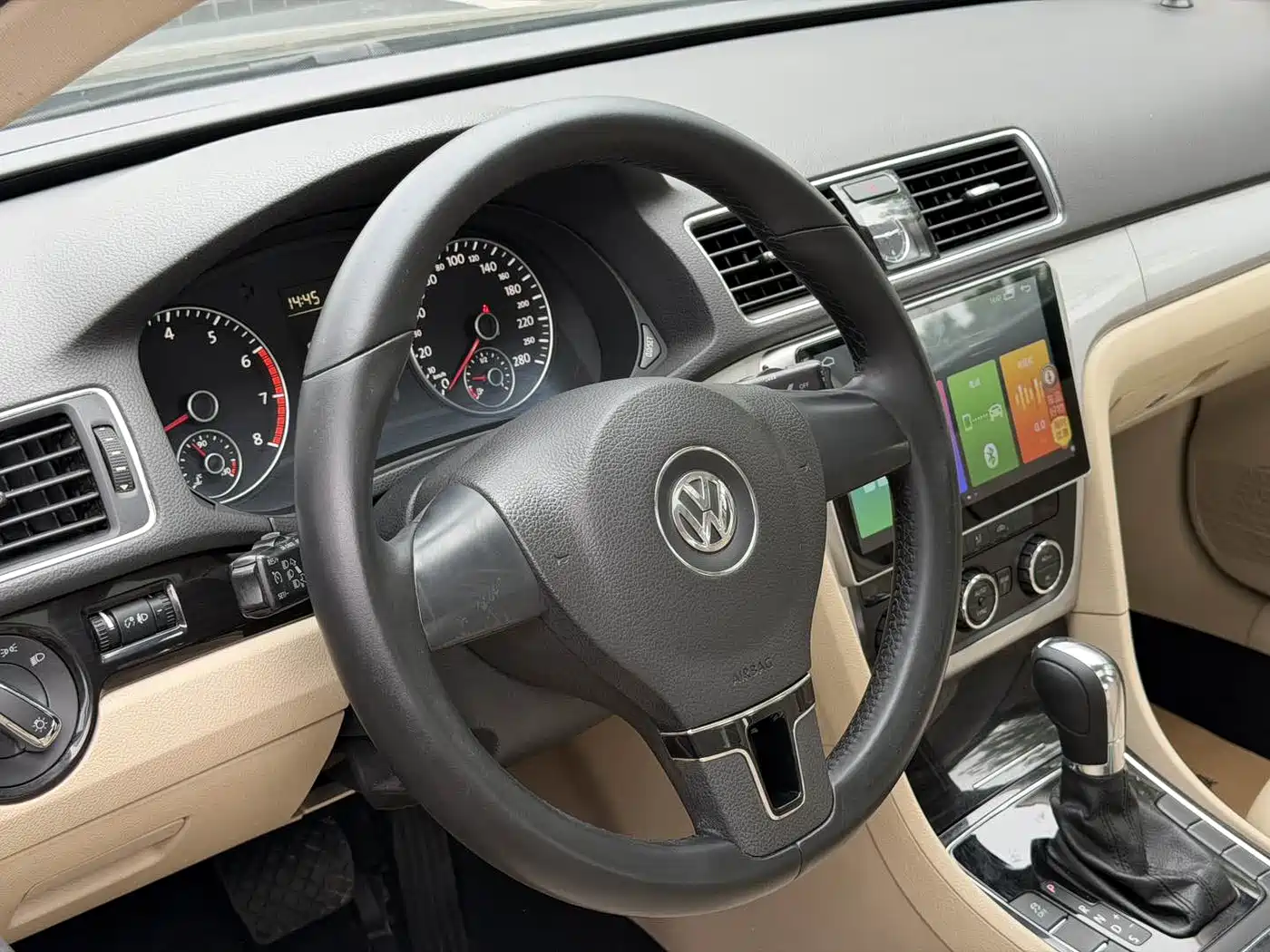 Volkswagen Passat 2012 2011 1.8TSI DSG Honor Edition