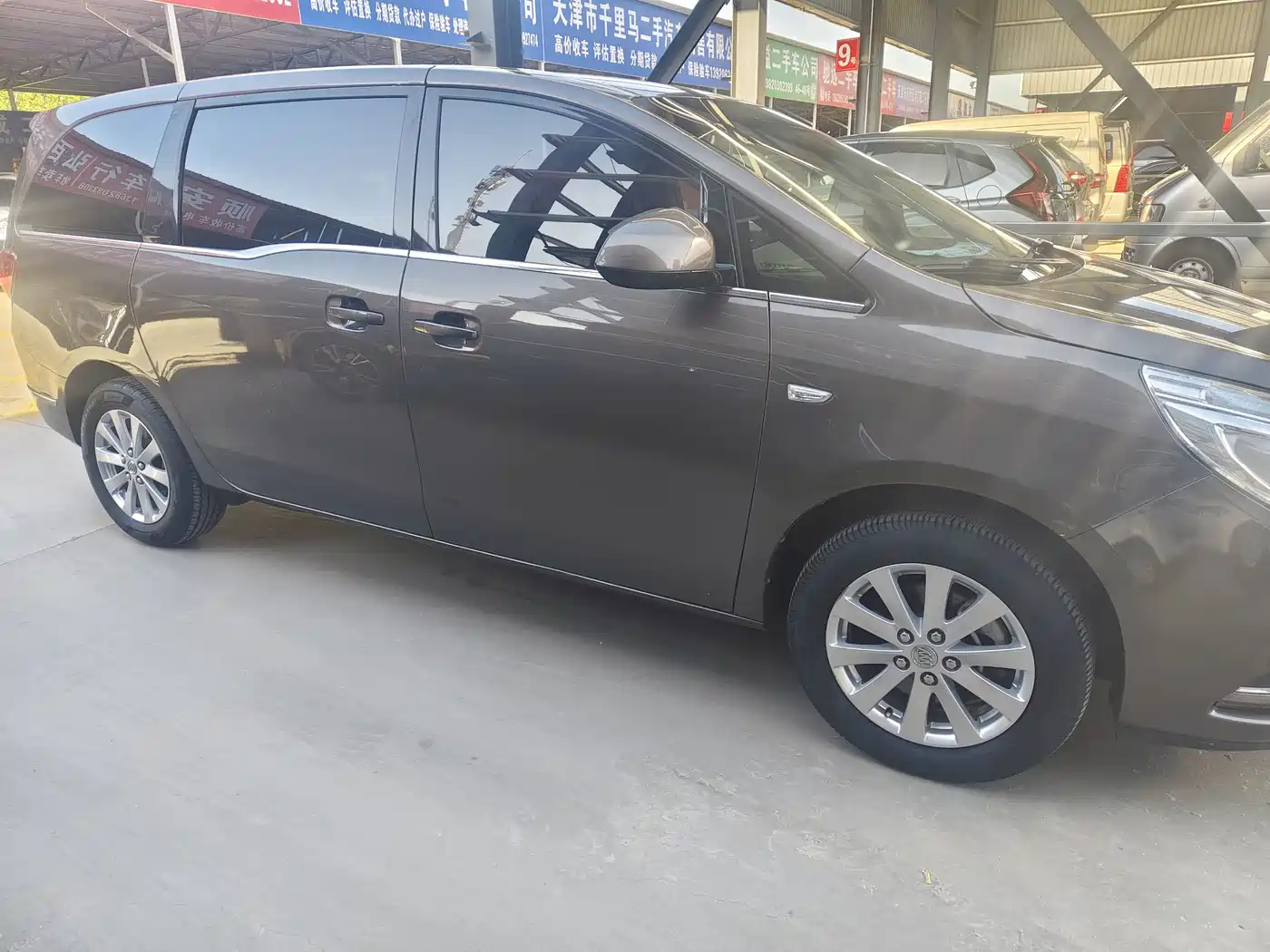 Buick GL8 2017 25S Comfort China V фото 5