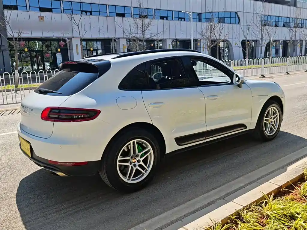 Porsche Macan 2015 2014 Macan 2.0T
