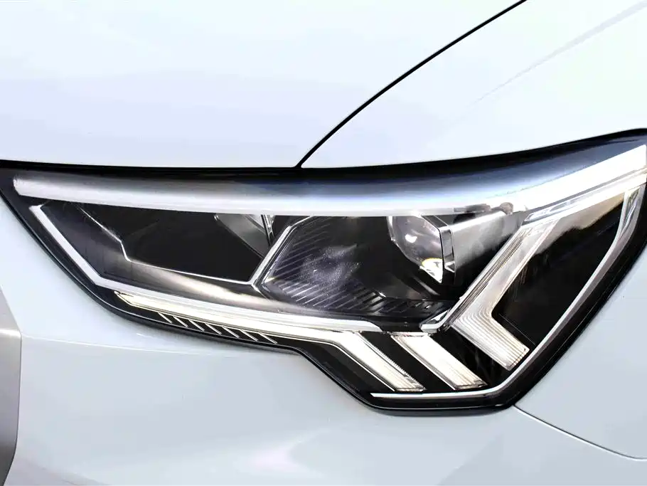 Audi Q3 2024 35 TFSI Fashion Elegance фото 11