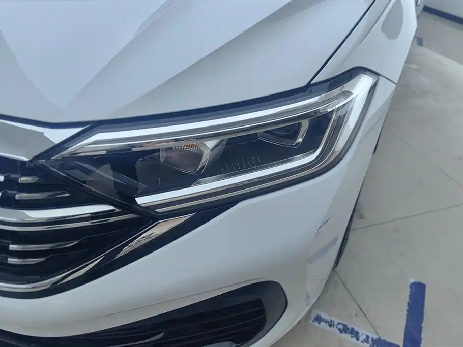 Volkswagen Sagitar 2023 300TSI DSG Surpassing Edition фото 5