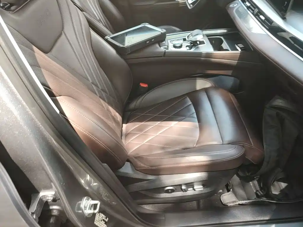 Chery Tiggo 8 PRO 2023 2024 Champion Edition 290T 2WD Peak Edition 7-Seater