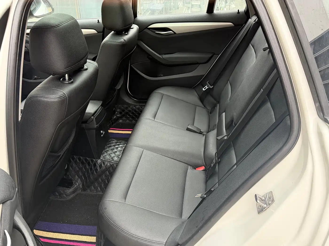 BMW X1 (Import) 2012 sDrive18i Luxury фото 8