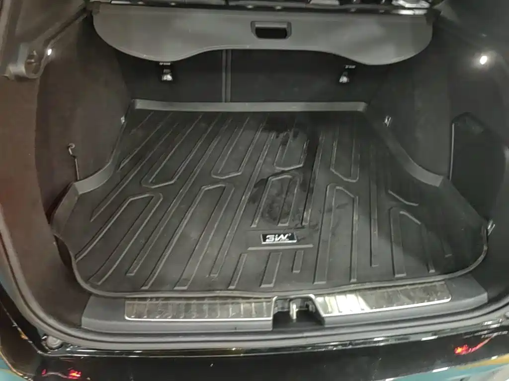 Lynk & Co 01 EM-P 2022 2021 1.5TD PHEV Halo
