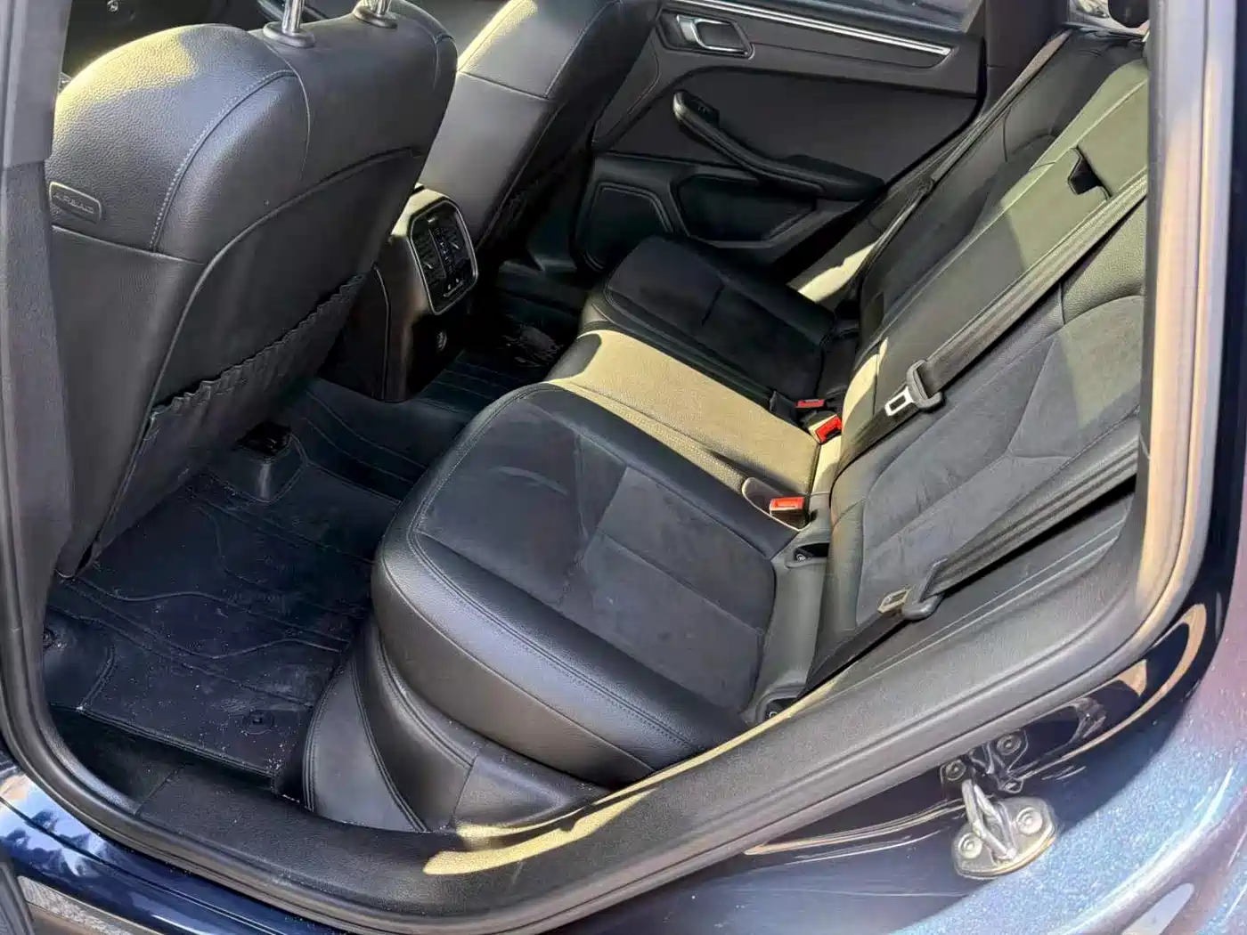 Porsche Macan 2017 Macan 2.0T фото 13