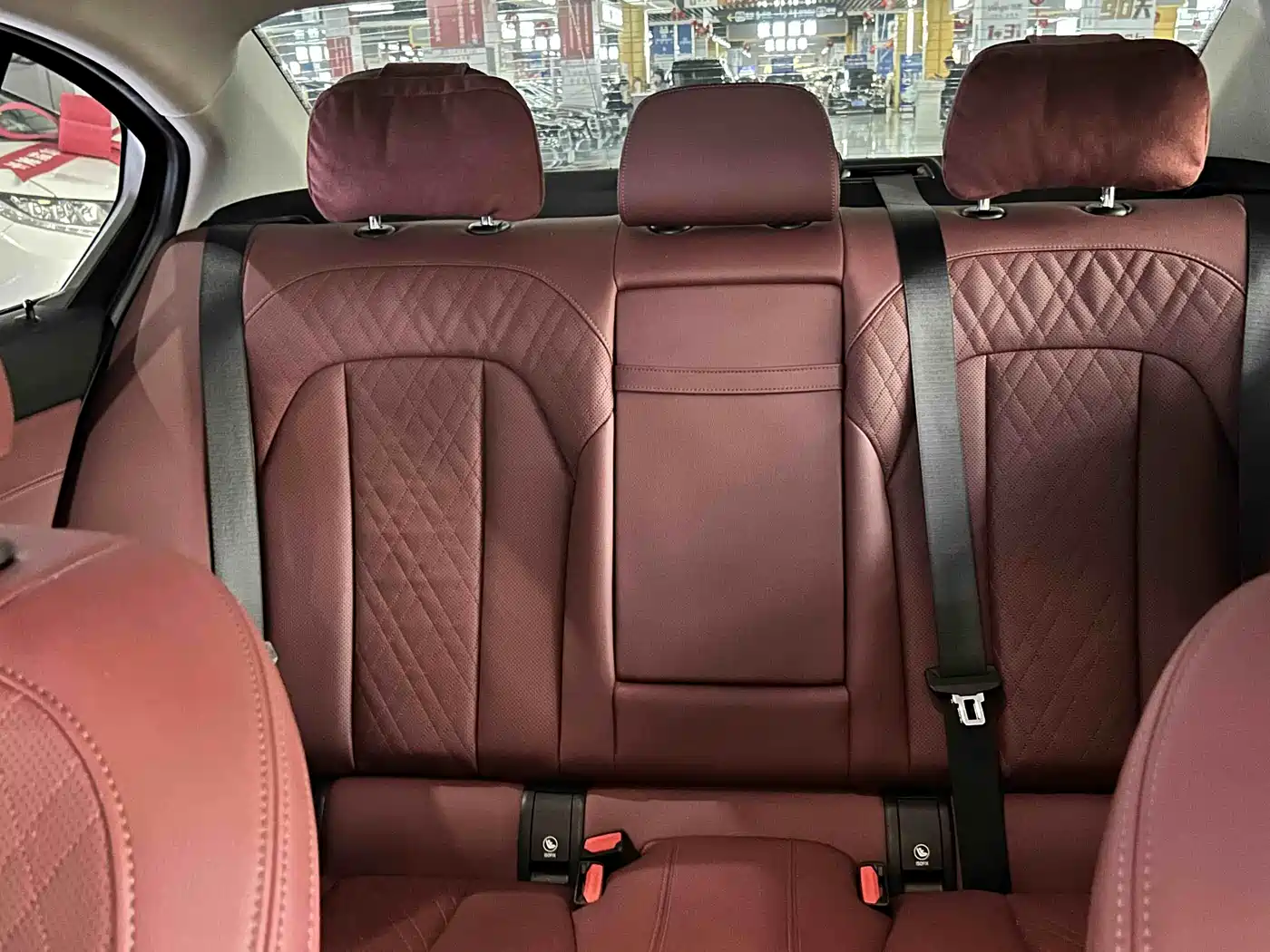 BMW 3 Series 2023 325Li M Sport Package фото 9