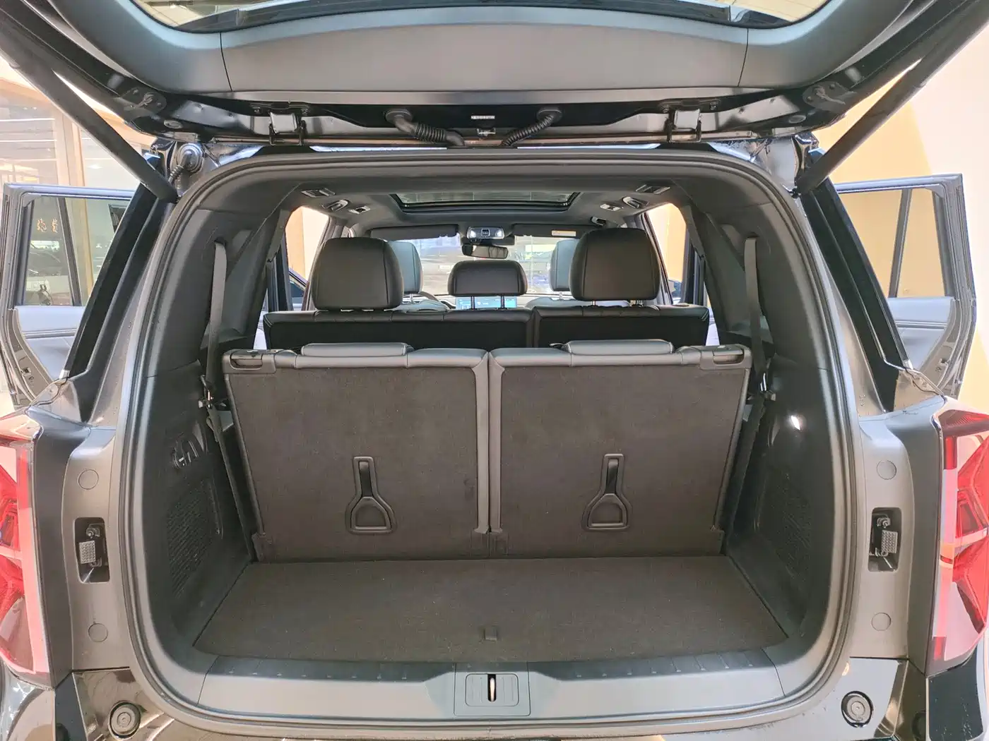 GAC Trumpchi Trumpchi GS8 2022 Pilot Series 2.0TGDI 2WD Luxury Smart Connect Edition (7-Seater) фото 13