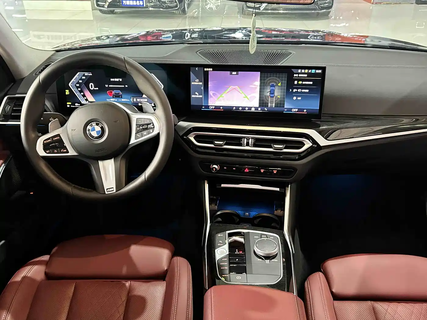 BMW 3 Series 2023 325Li M Sport Package фото 4