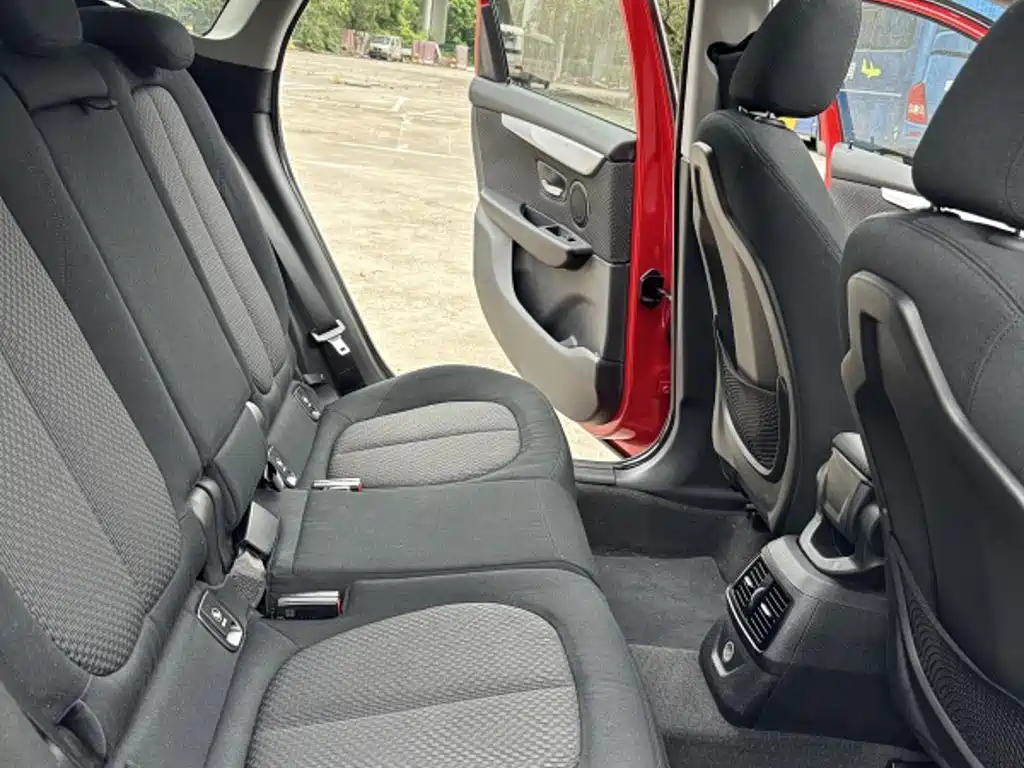 BMW 2 Series Touring 2016 2016 218i Leading