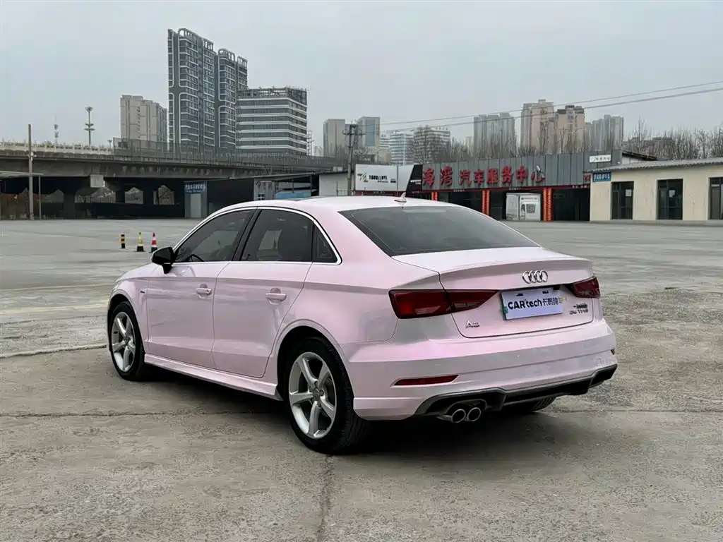 Audi A3 2018 30th Anniversary Limousine 35 TFSI Fashion фото 7