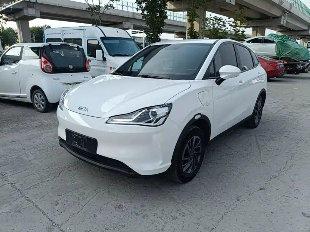 Nezha Auto Nezha V 2021 Standard Range Entertainment Upgrade