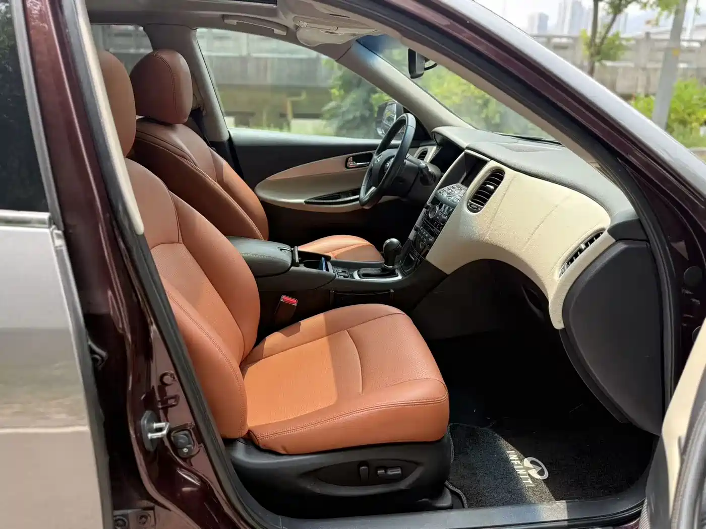 Фото 6 - Infiniti QX50