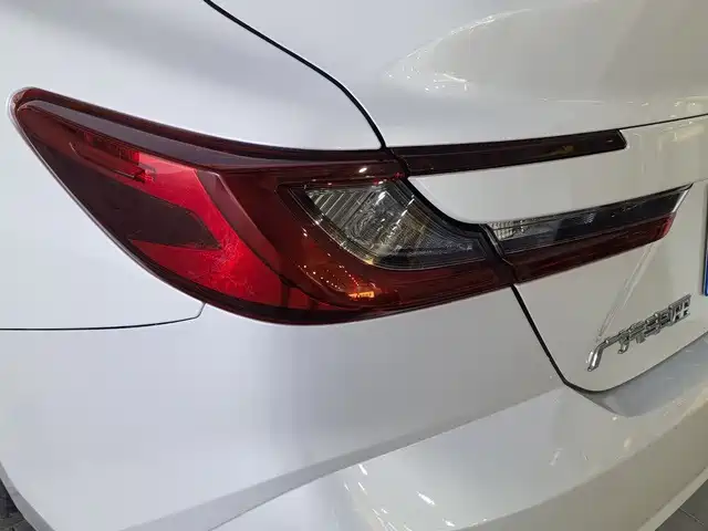Toyota Camry 2025 2024 2.0GVP Luxury Edition