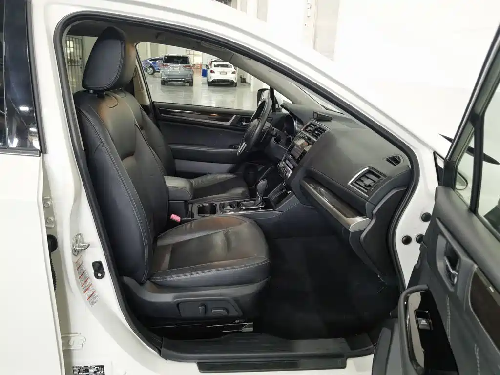 Фото 23 - Subaru Outback